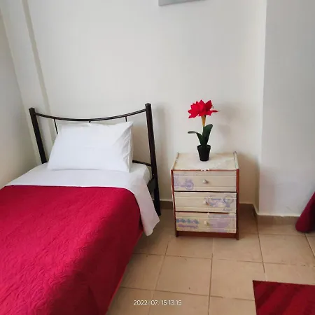 De La Red Apartment